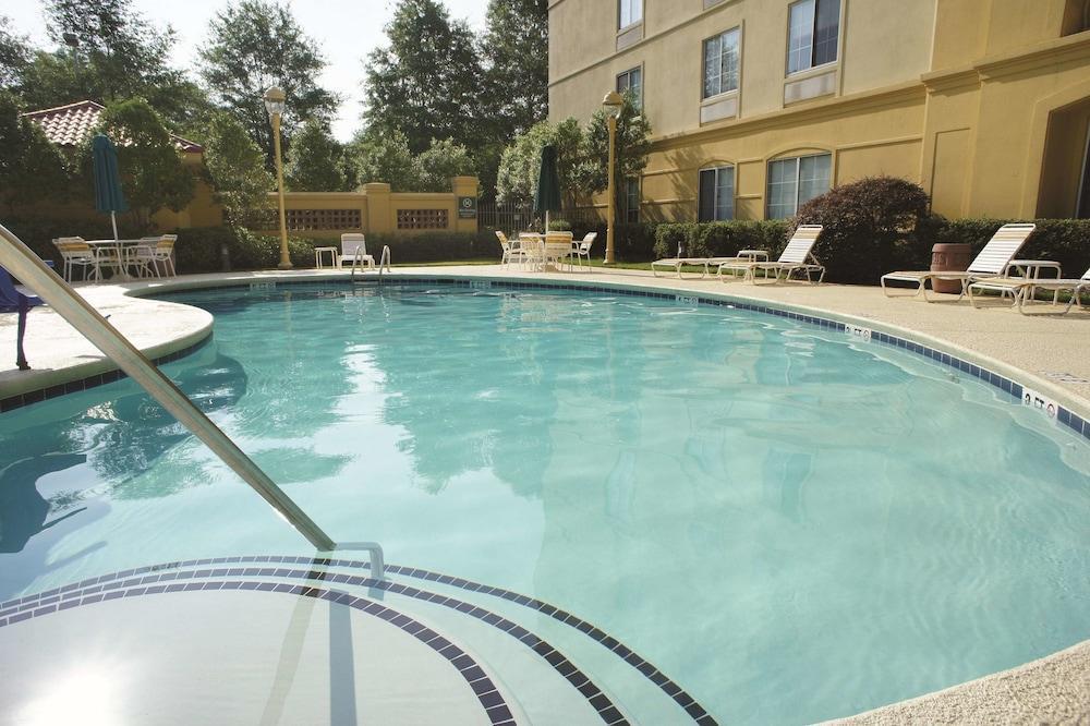 La Quinta By Wyndham Raleigh/Durham Southpoint Hotel Екстериор снимка