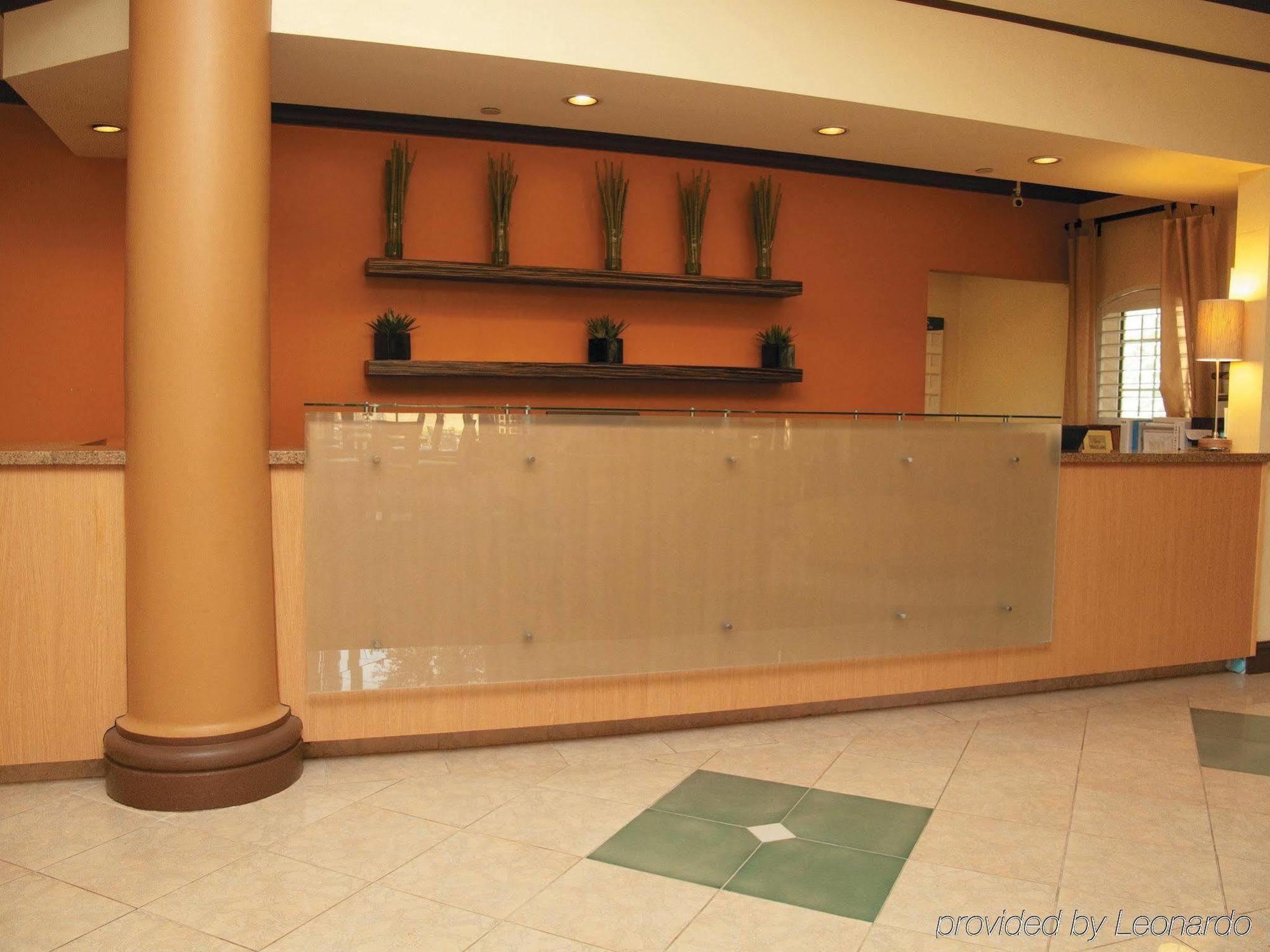 La Quinta By Wyndham Raleigh/Durham Southpoint Hotel Екстериор снимка